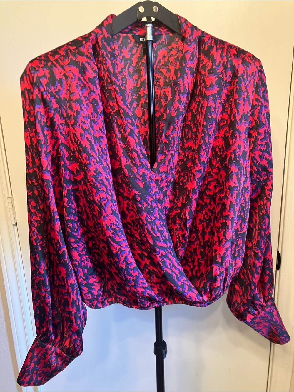 Express Abstract Red & Purple Drape Front Wrap Blouse Shoulder Pads - Small